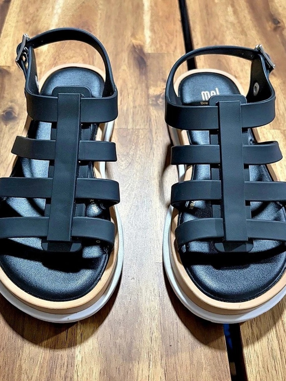 Mel Dreamed by Melissa Papete Essential Black & White Platform Sandals US 1